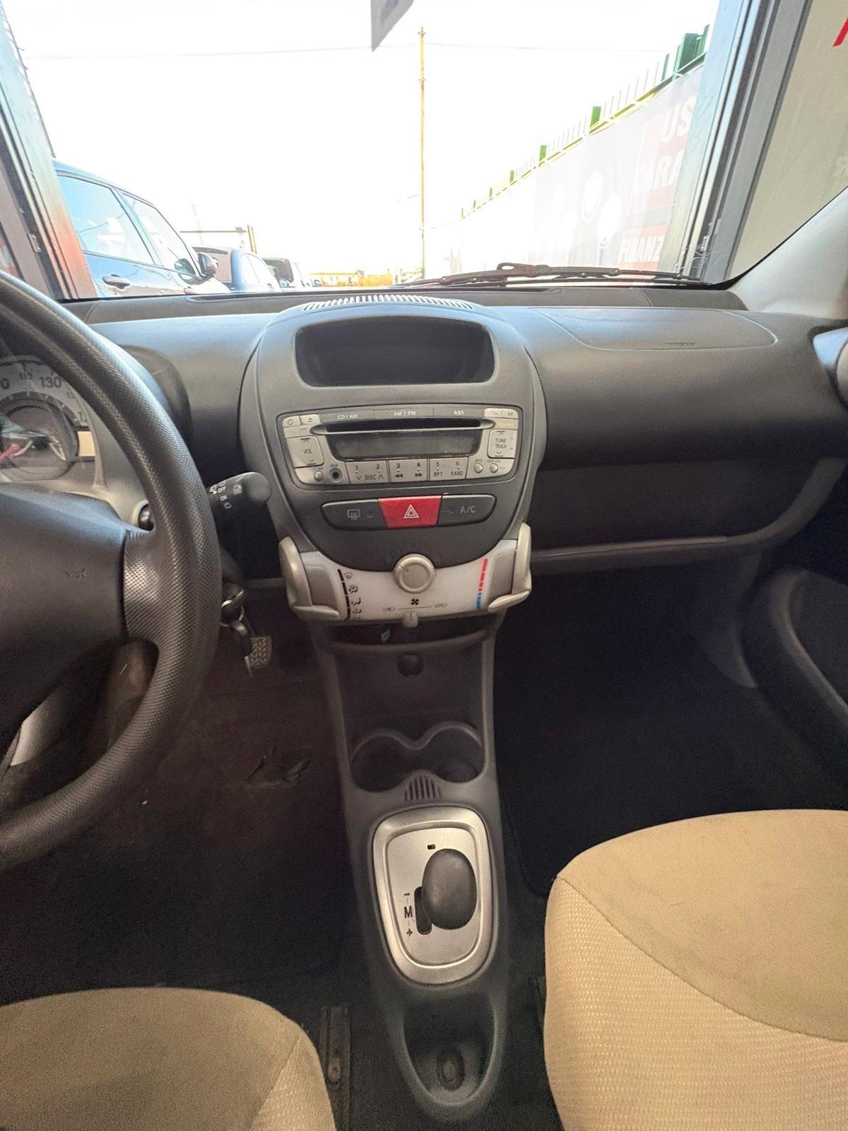 Peugeot 107 1.0 68CV 5p. Plaisir 2Tronic