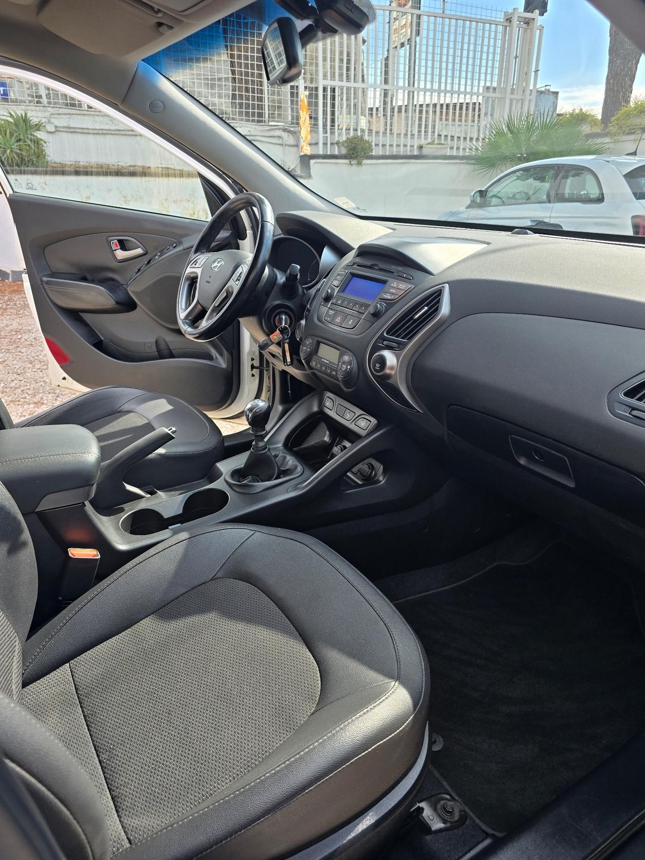 Hyundai iX35 1.7 CRDi 2WD Xpossible