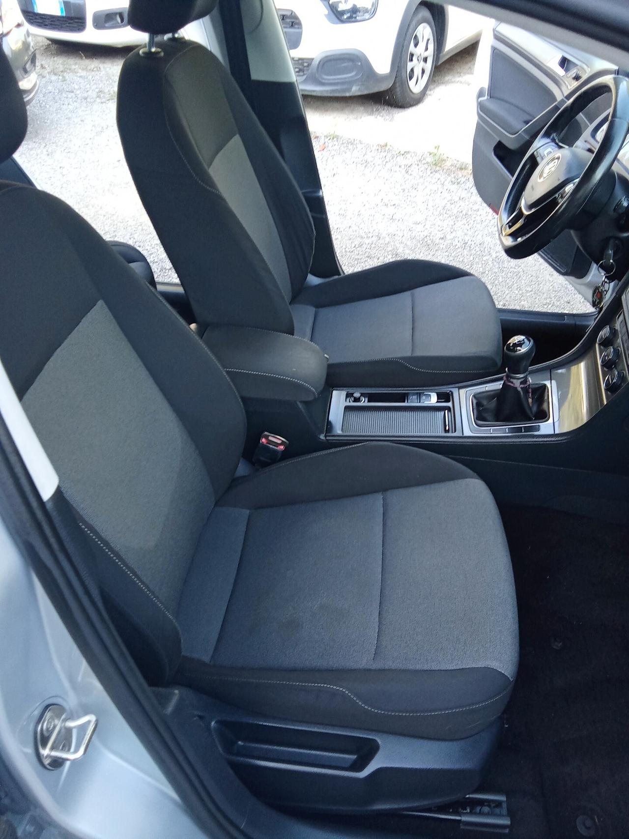 Volkswagen Golf 1.6 TDI 110 CV 5p. 11/015