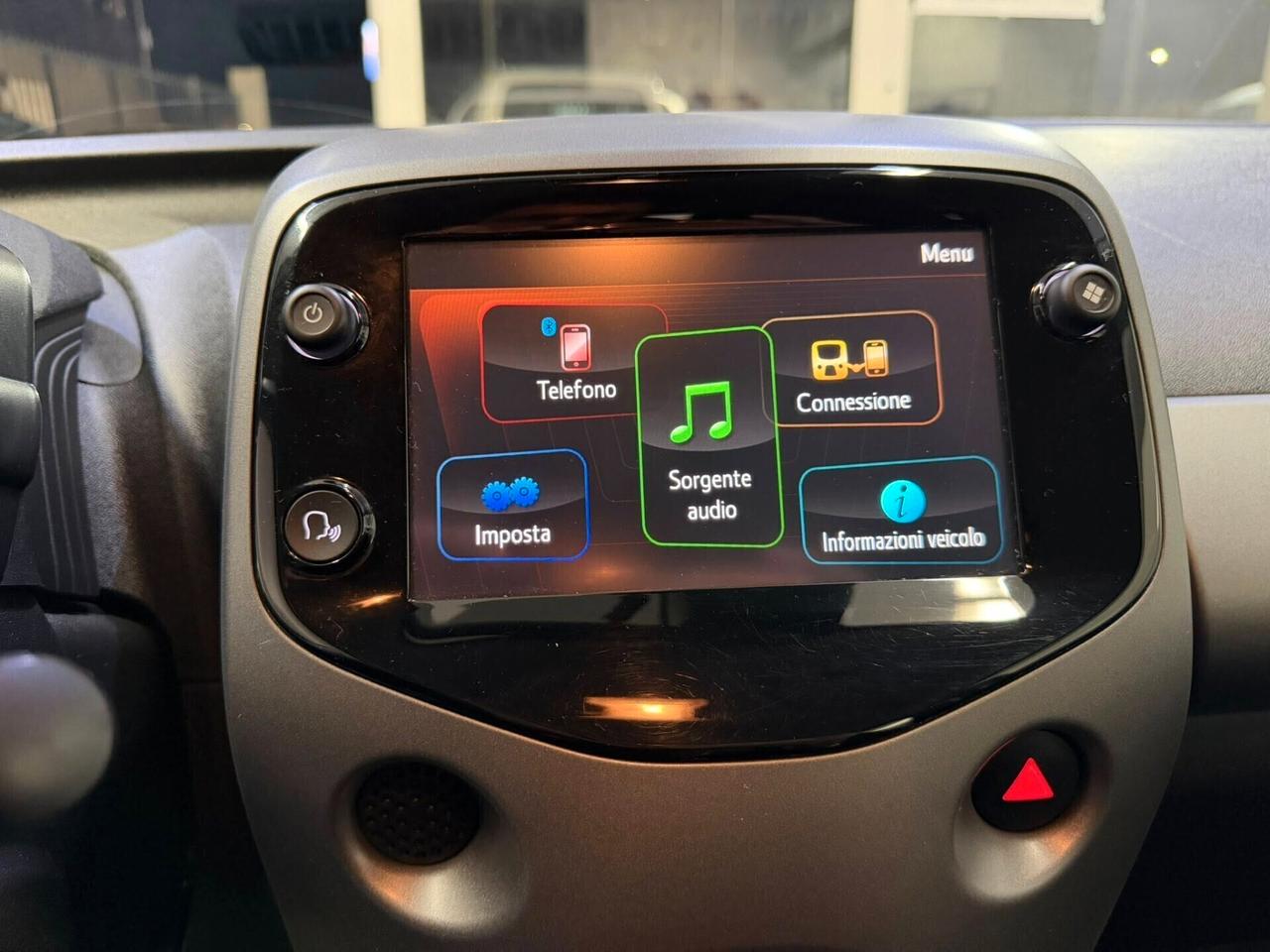 Toyota Aygo 1.0 VVT-i 72 CV 5 porte x-cite