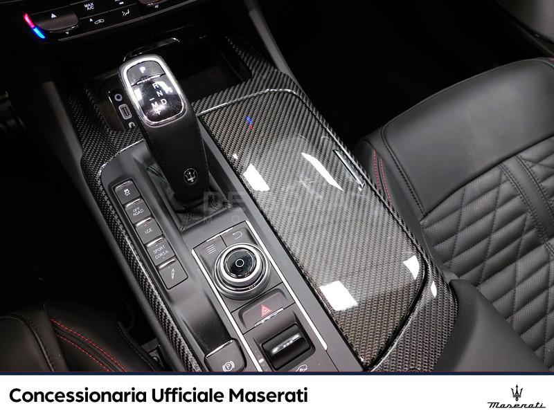 Maserati Levante 3.8 v8 trofeo 580cv auto Carbonio / Bowers&Wilkins