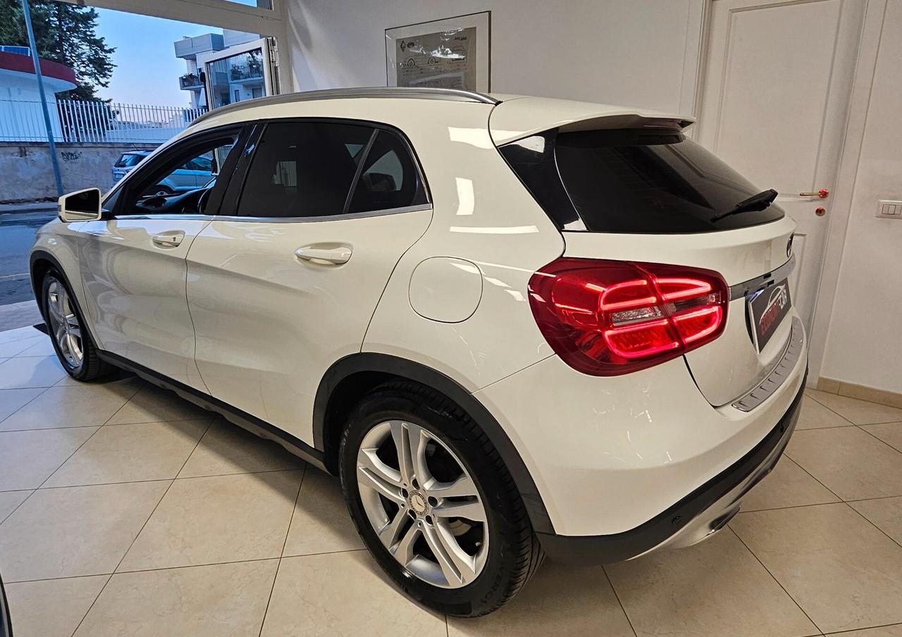 Mercedes-benz GLA 200 d Automatic 4Matic Premium