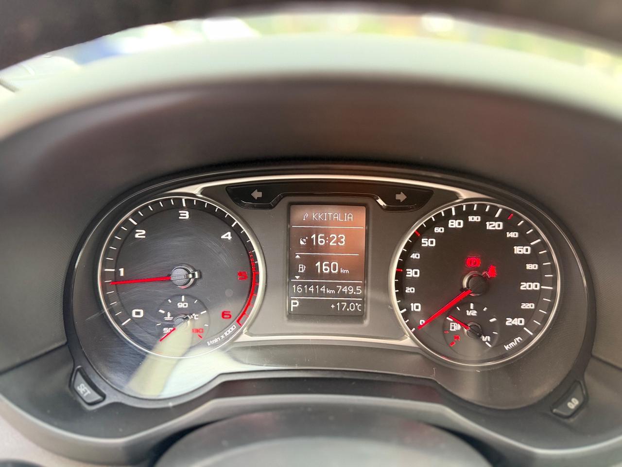 Audi A1 SPB 1.6 TDI Ambition CAMBIO AUTOMATICO IDEALE X NEOPATENTATI