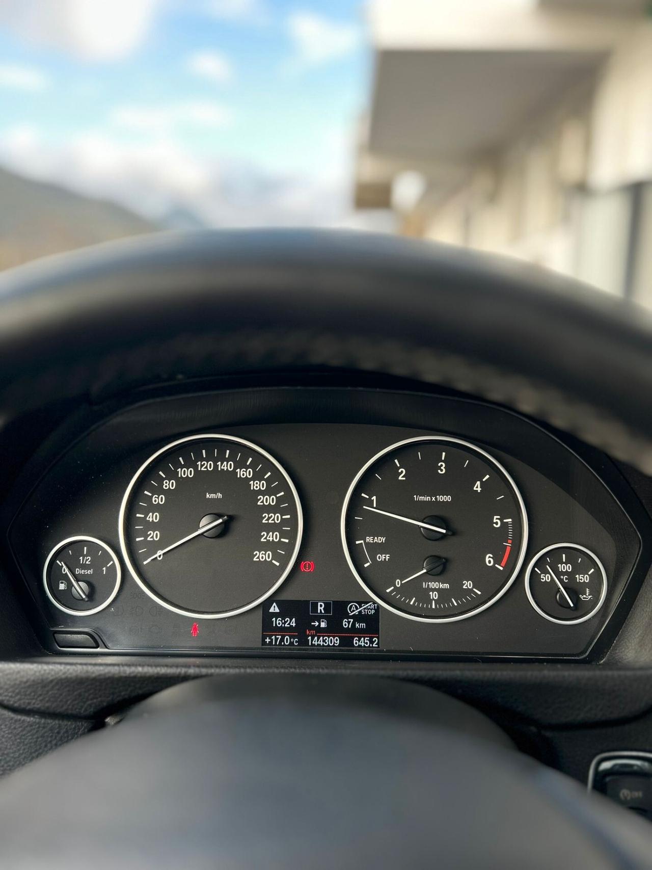 Bmw 318 318d F30 auto