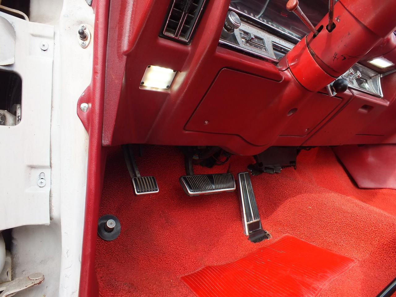 CADILLAC DEVILLE V8 CONVERTIBILE COSTRUZIONE 1966