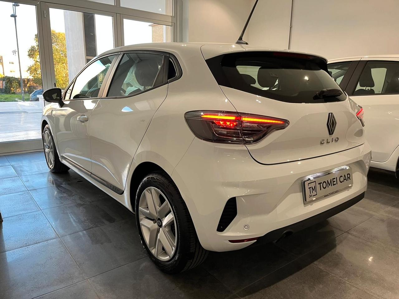 RENAULT CLIO EVOLUTION TCE 90 CV 5 PORTE KM 0