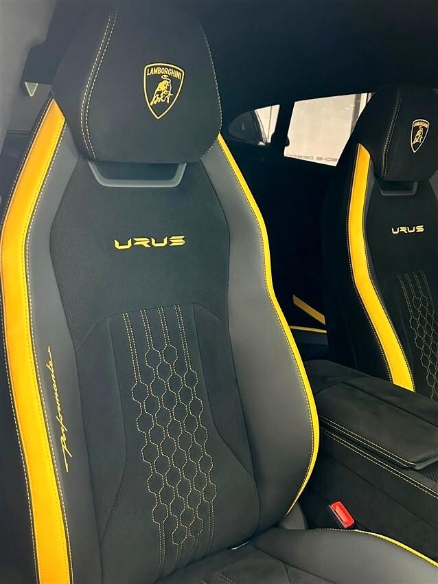 Lamborghini Urus 4.0 Performante