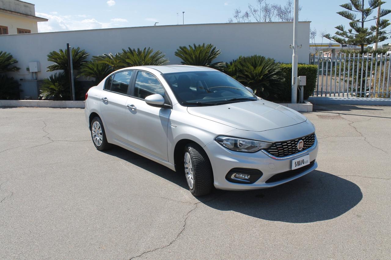 Fiat Tipo 1.4 4 porte Easy 95 cv OK NEOPATENTATI