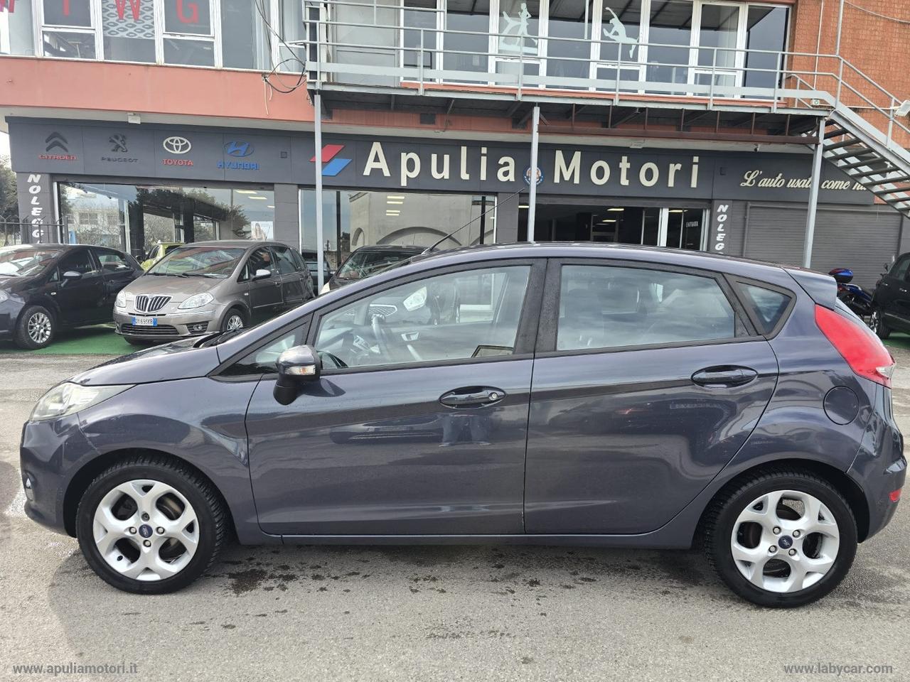 FORD Fiesta 1.4 TDCi 70 CV 5p. Titanium