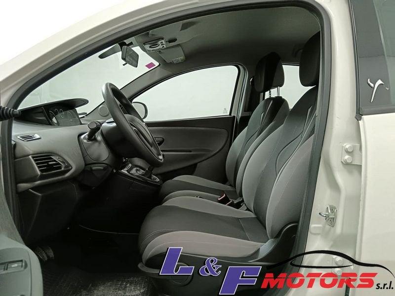 Lancia Ypsilon 1.2 69 CV GPL Gold