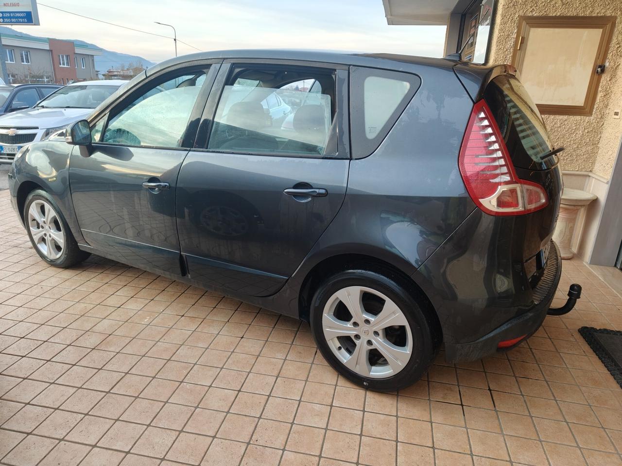 Renault Scenic Scénic X-Mod 1.9 dCi 130CV Luxe