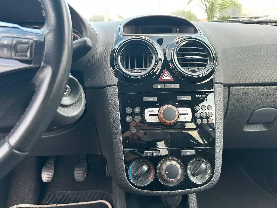 Opel Corsa 1.2 Cosmo 85cv 5p
