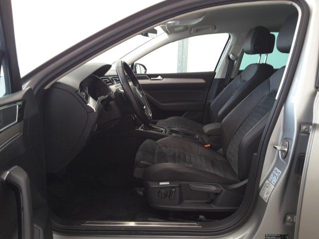 VOLKSWAGEN Passat Variant 2.0 TDI 190cv DSG Highline BlueMotion Techology