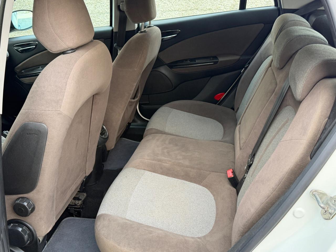 FIAT BRAVO 1.6MJT EURO5 120CV NEOPATENTATI