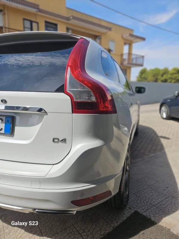 Volvo XC60 2.0 d4 Volvo Ocean Race 181cv geartronic