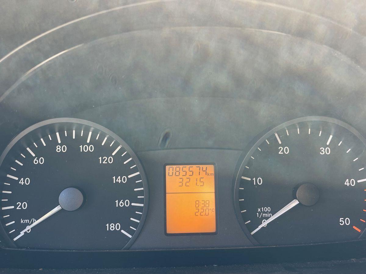 MERCEDES-BENZ SPRINTER 214CDI