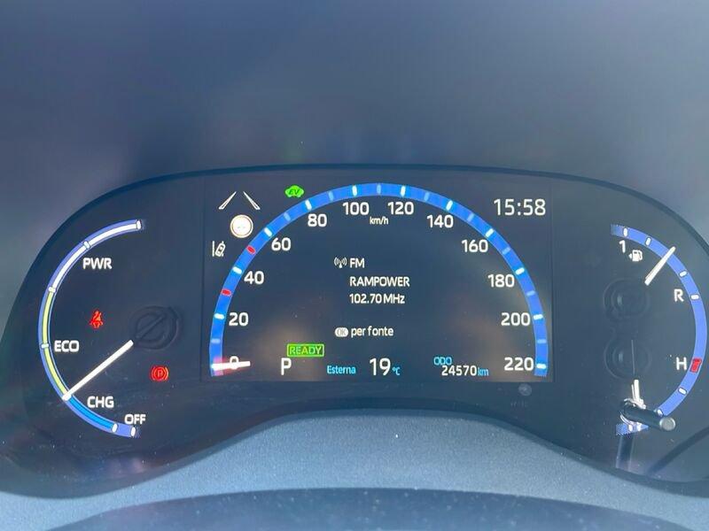 Toyota Yaris Cross 1.5H (116 CV) E-CVT Trend IVA ESPOSTA