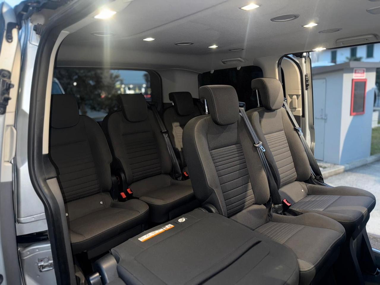 Ford Tourneo Custom 310 2.0 TDCi 170CV aut. PL Titanium