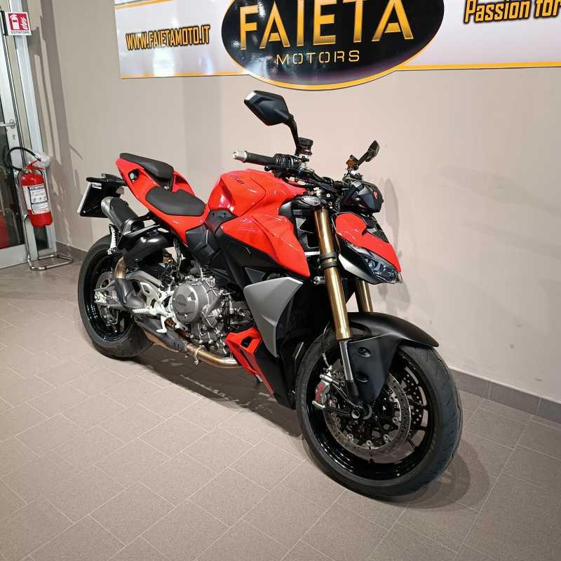Ducati Streetfighter V2 - 2025