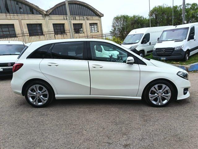 MERCEDES-BENZ B 200 d Automatic Sport