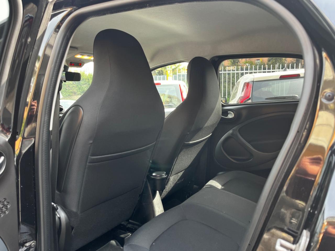 Smart ForFour 70 1.0 Passion