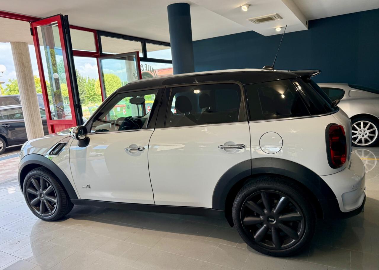 Mini Cooper Countryman 4x4 2.0 SD ALL4
