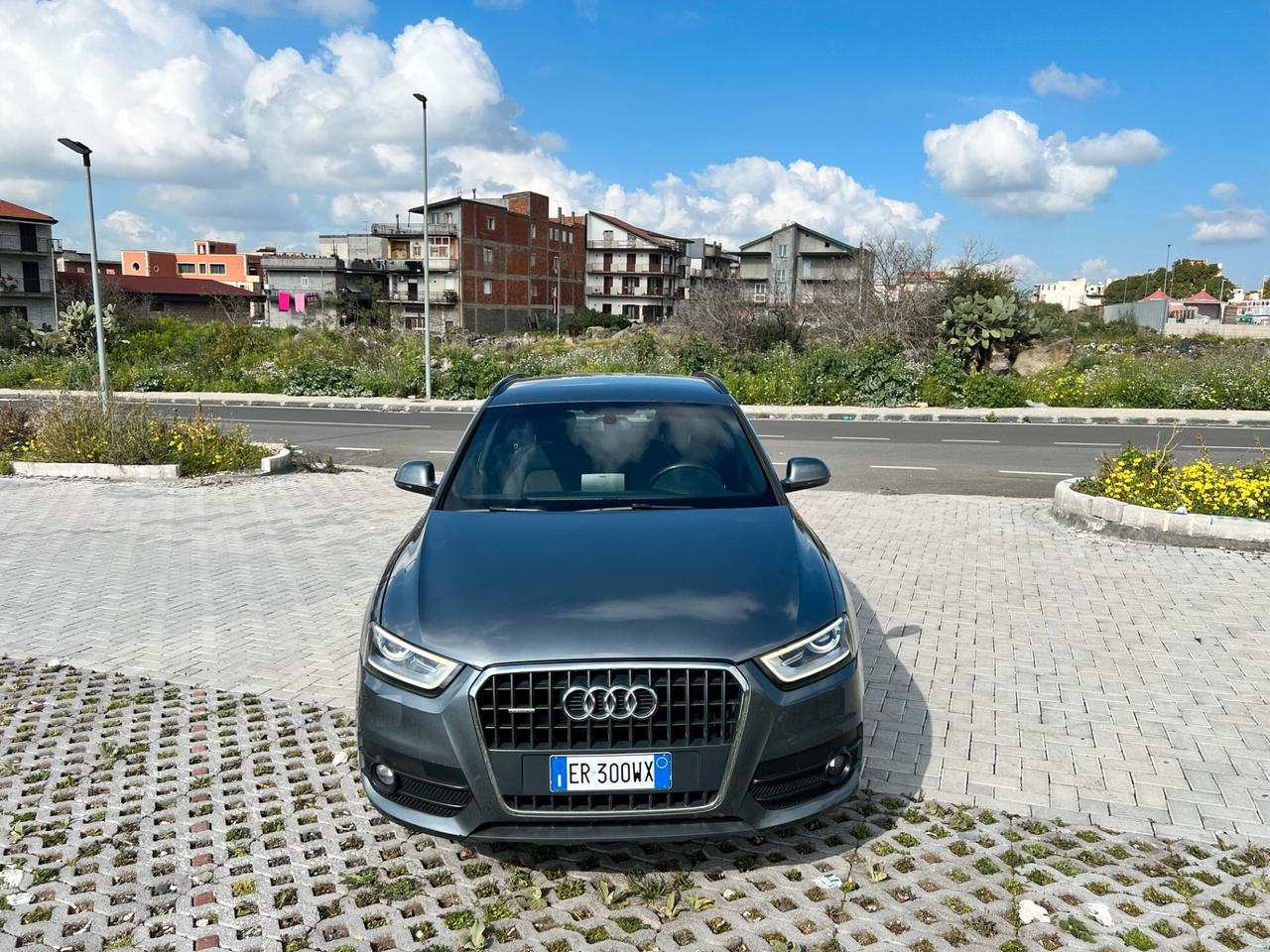 Audi Q3 2.0TDI QUATTRO CONDIZIONI DA VETRINA 2014