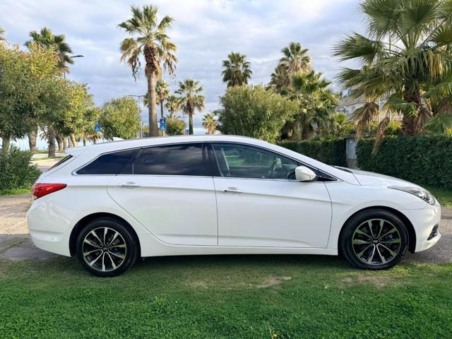 HYUNDAI i40 Wagon 1.7 CRDi 141 CV 7DCT Style