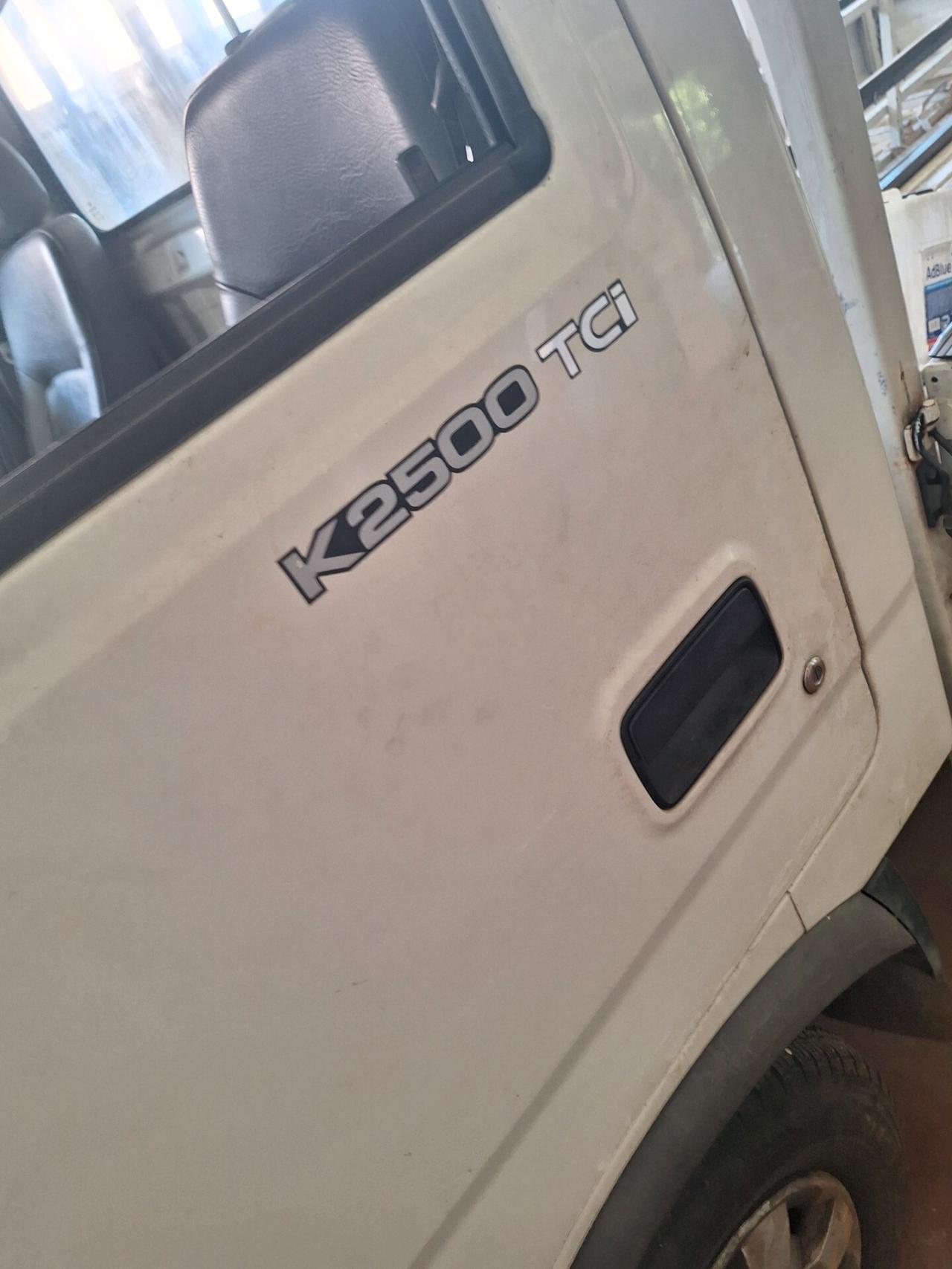 Kia k2500