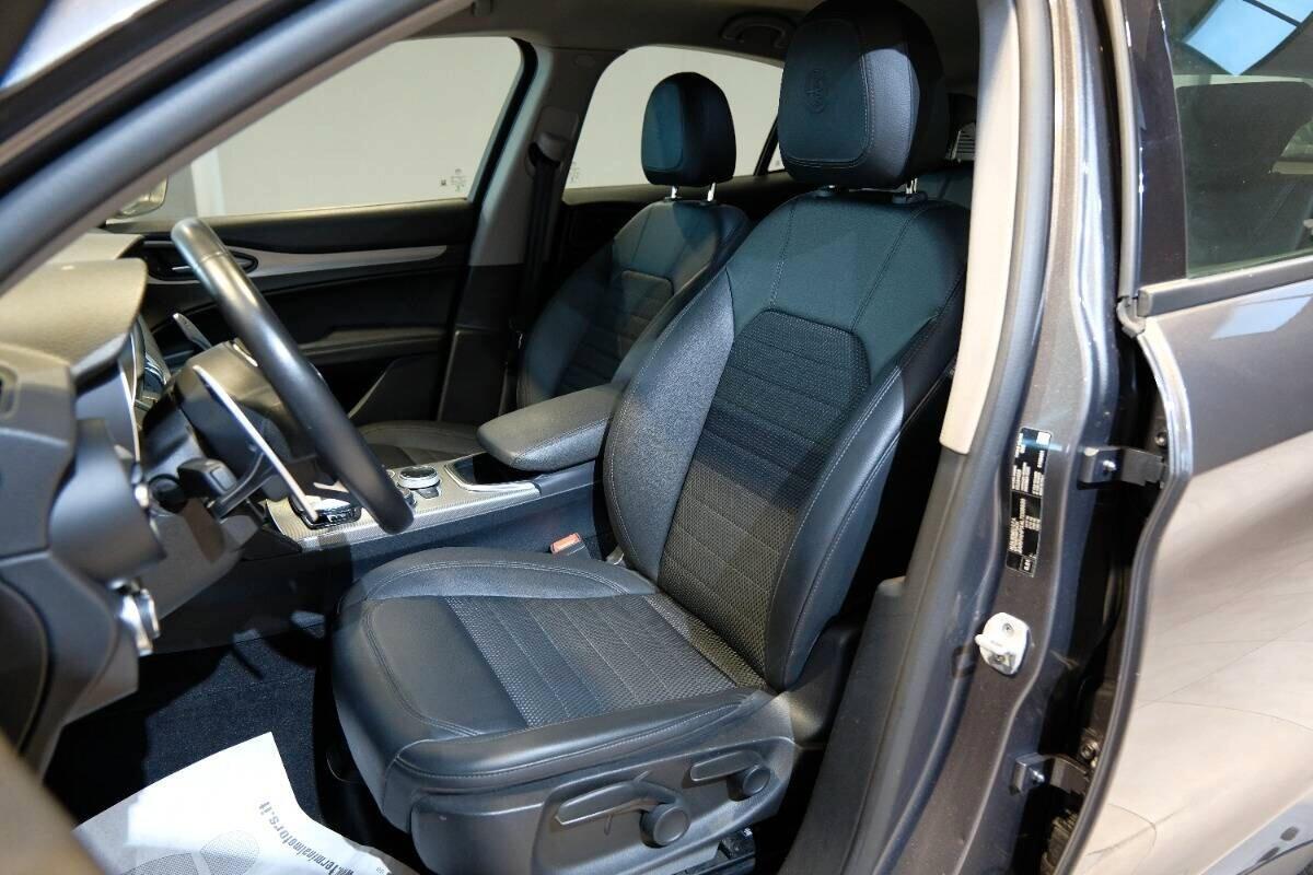 Alfa Romeo Stelvio 2.2 Turbodiesel 190 CV AT8 Q4 Sprint