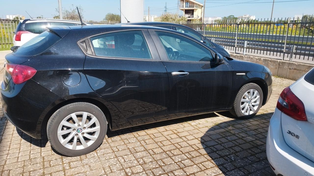 Alfa Romeo Giulietta 1.6 JTDm 120 CV Business