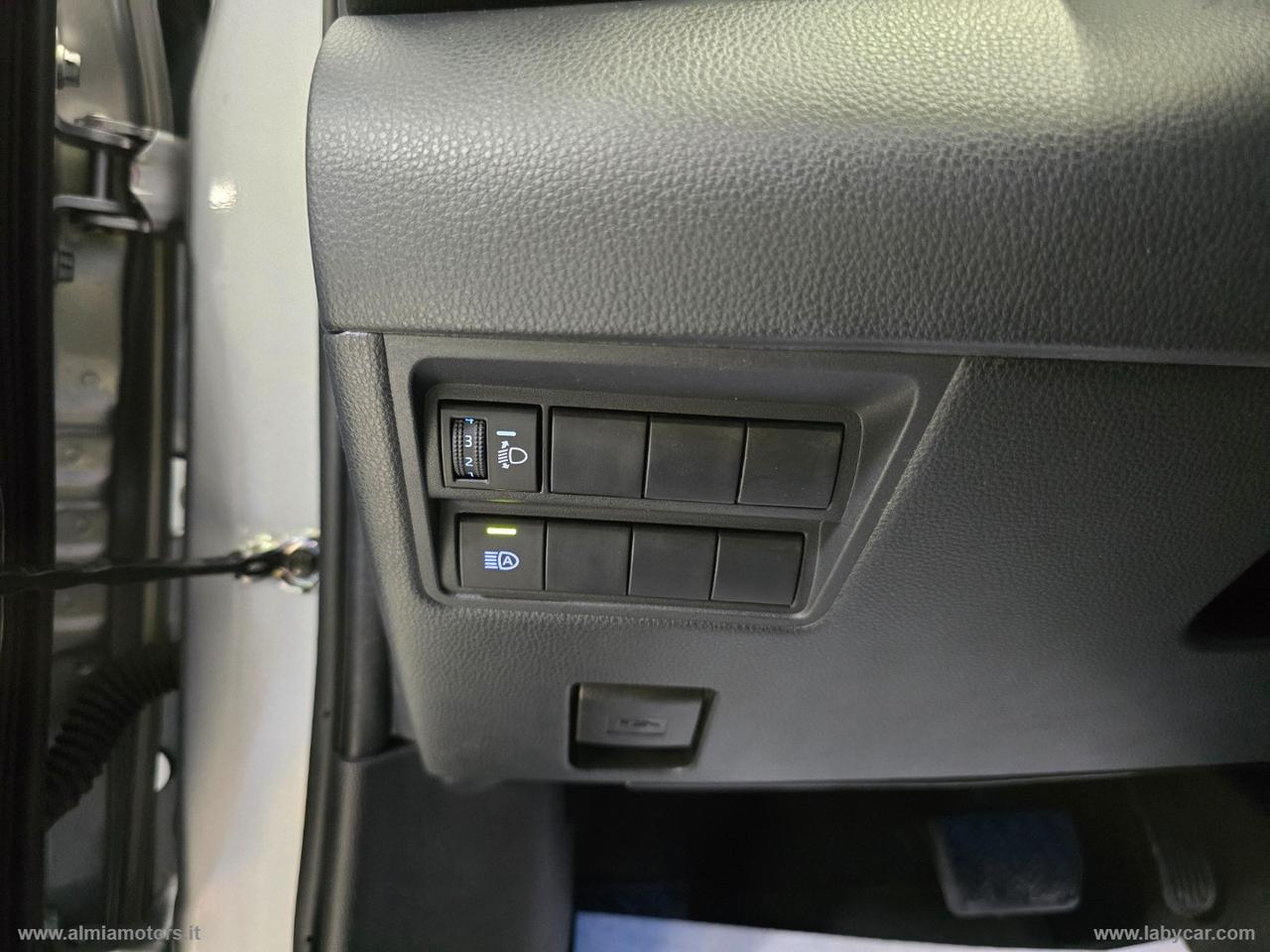 TOYOTA Yaris Cross 1.5 Hybrid 5p. E-CVT Advent.