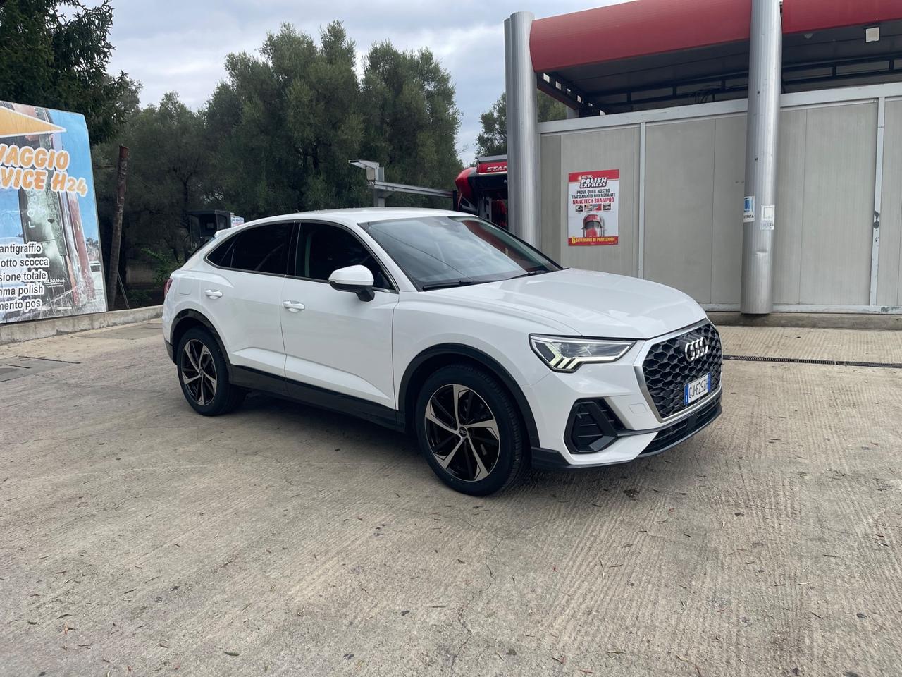 Audi Q3 35 TDI S tronic Business Advanced