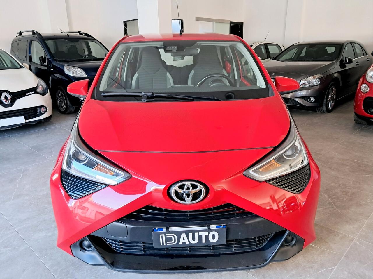 Toyota Aygo 1.0 72 CV 5 porte