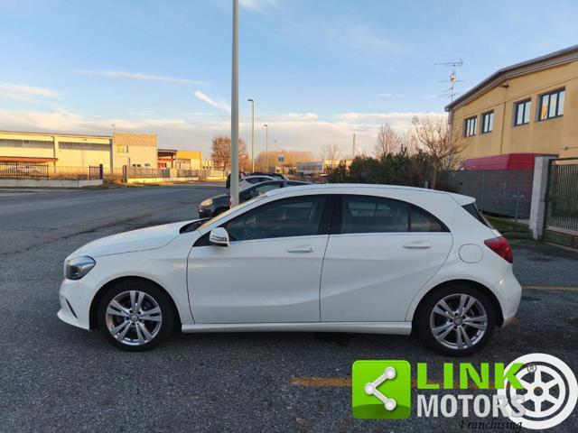 MERCEDES-BENZ A 200 d Automatic Premium