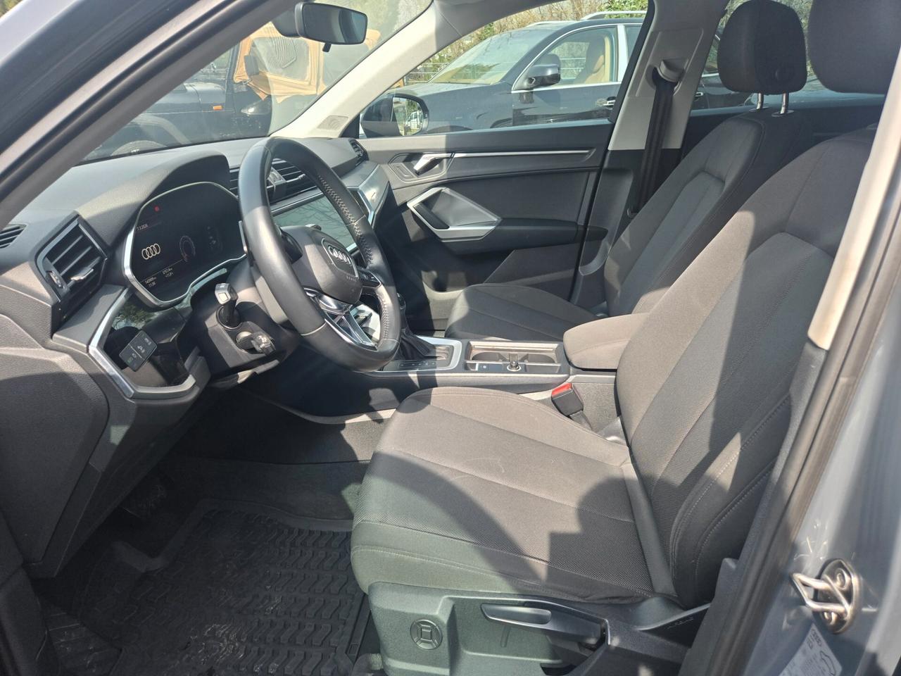 Audi Q3 35 TDI S tronic line edition