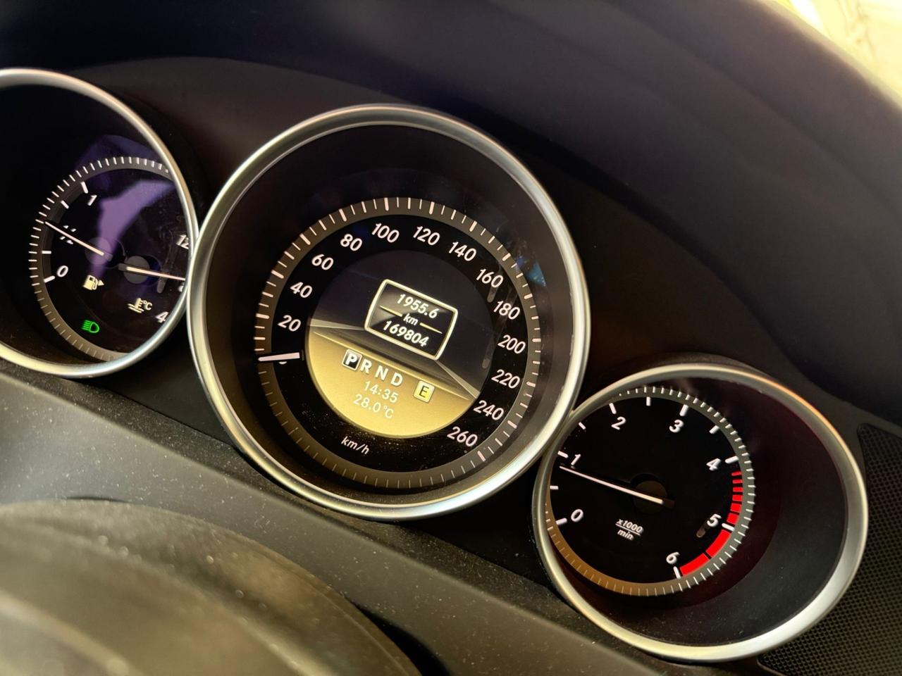 Mercedes-benz C 200 CDI BlueEFFICIENCY Avantgarde
