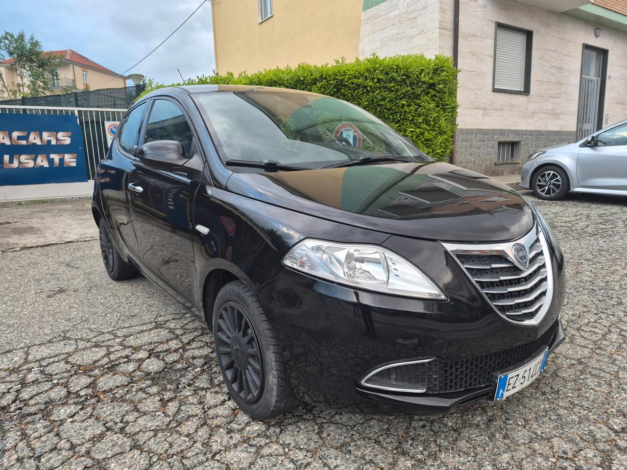 Lancia Ypsilon 1.2 69 CV 5 porte Gold