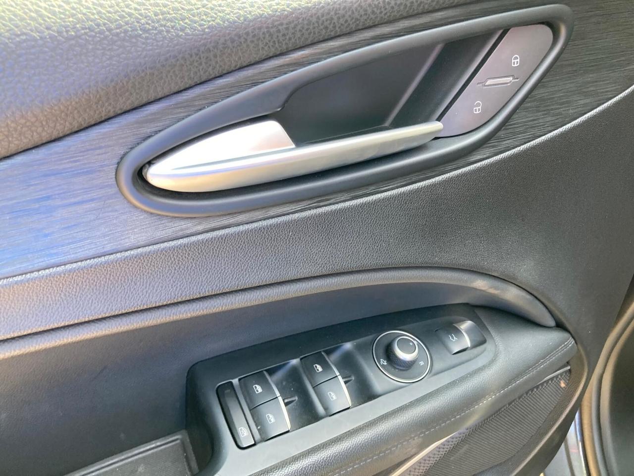 Alfa Romeo Stelvio 2.2 190cv *MOTORE NUOVO*