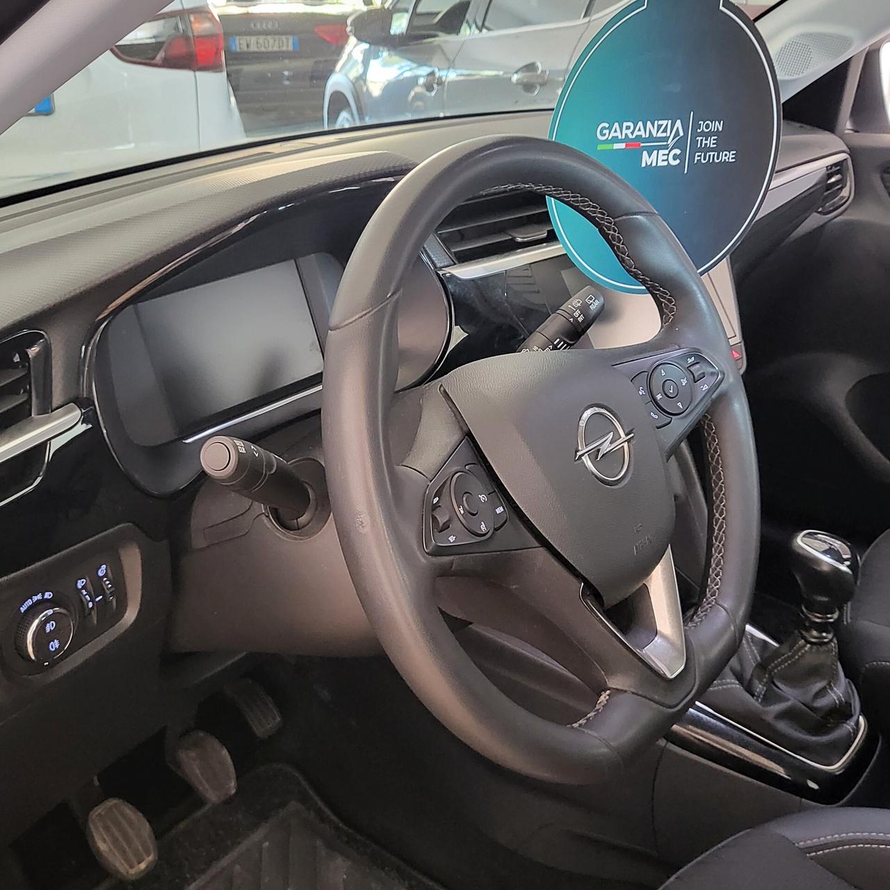 Opel Corsa 1.2 100 CV Design & Tech