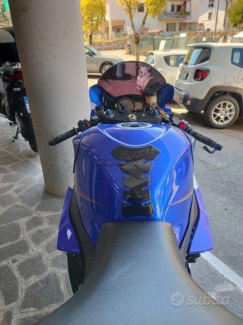 Suzuki gsxr 1000 +passaggio incluso+ permute/rate