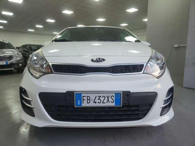 Kia Rio Rio III 2011 5p 1.2 cvvt Cool E6