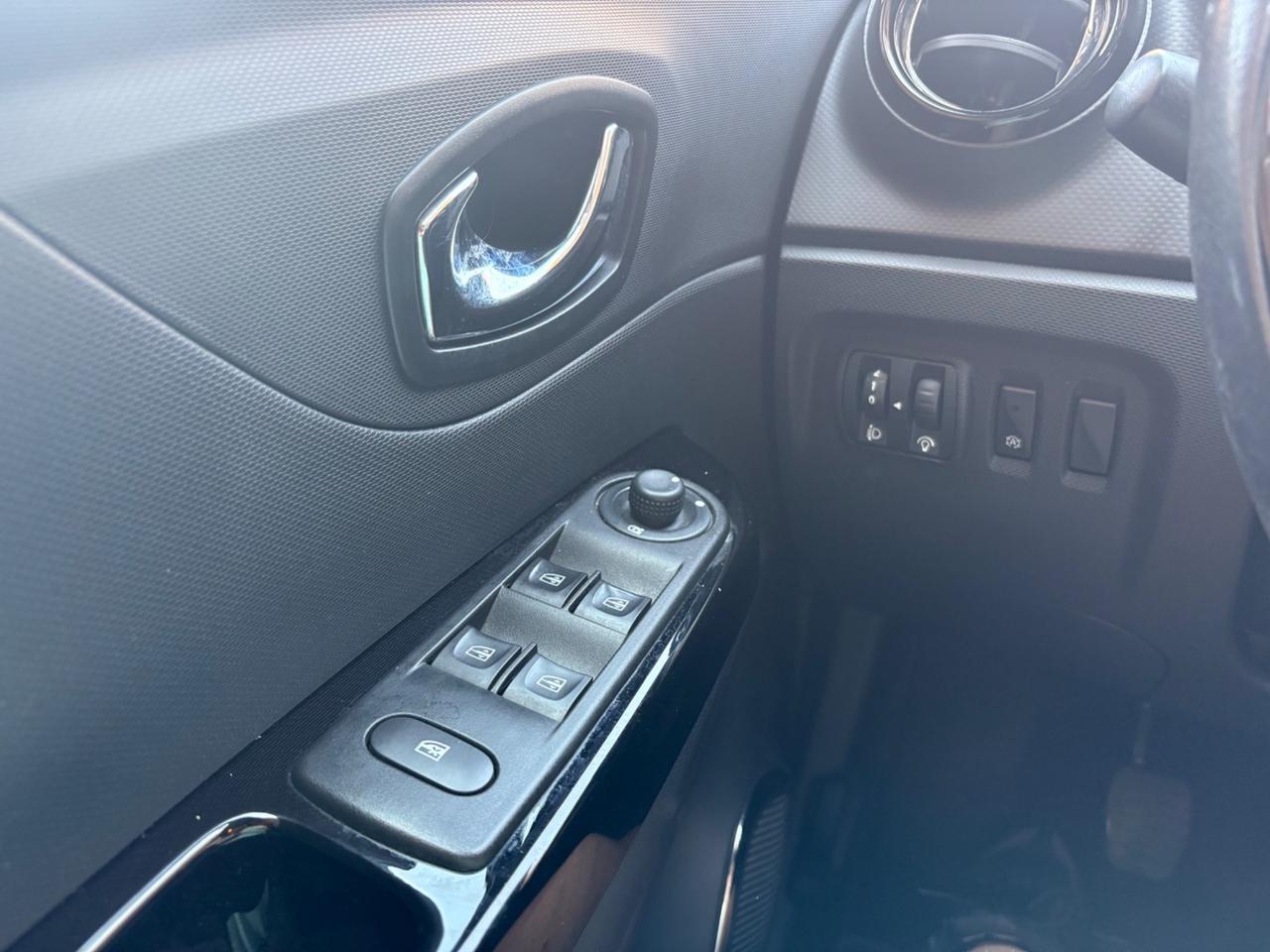 Renault Captur dCi 8V 90 CV Start&Stop Energy Iconic