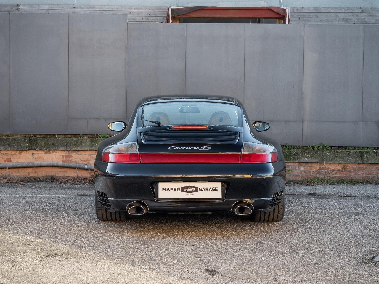 Porsche 911 Carrera 4S cat Coupé