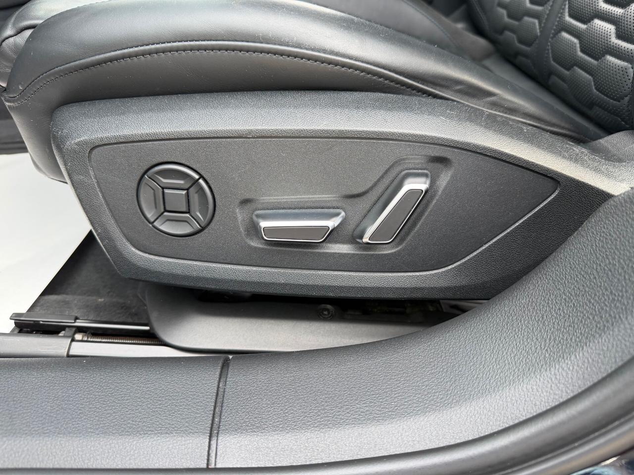 Audi RS6 RS 6 Avant 4.0 quattro tiptronic/KM DOC/4 STERZ/FULL/BELLISSIMA!!!