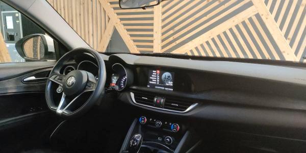 Alfa Romeo Stelvio 2.2 Turbodiesel 190CV AT8 Q4 Business
