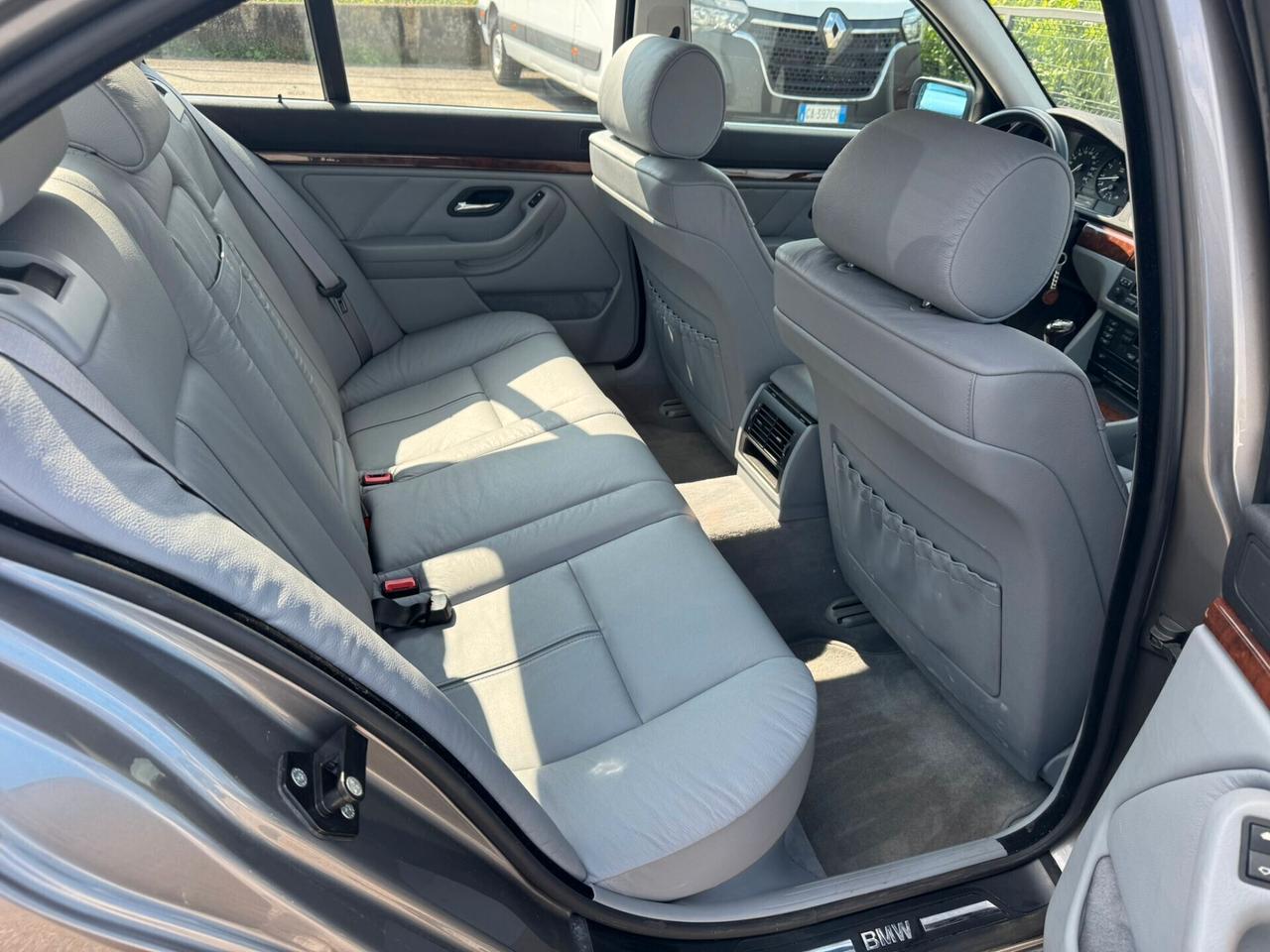 Bmw 520 520i cat Chrome