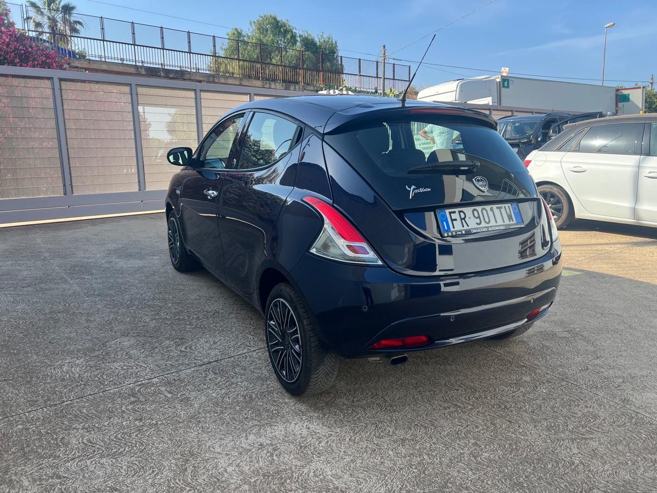 Lancia Ypsilon 1.2 GPL Gold | 2018