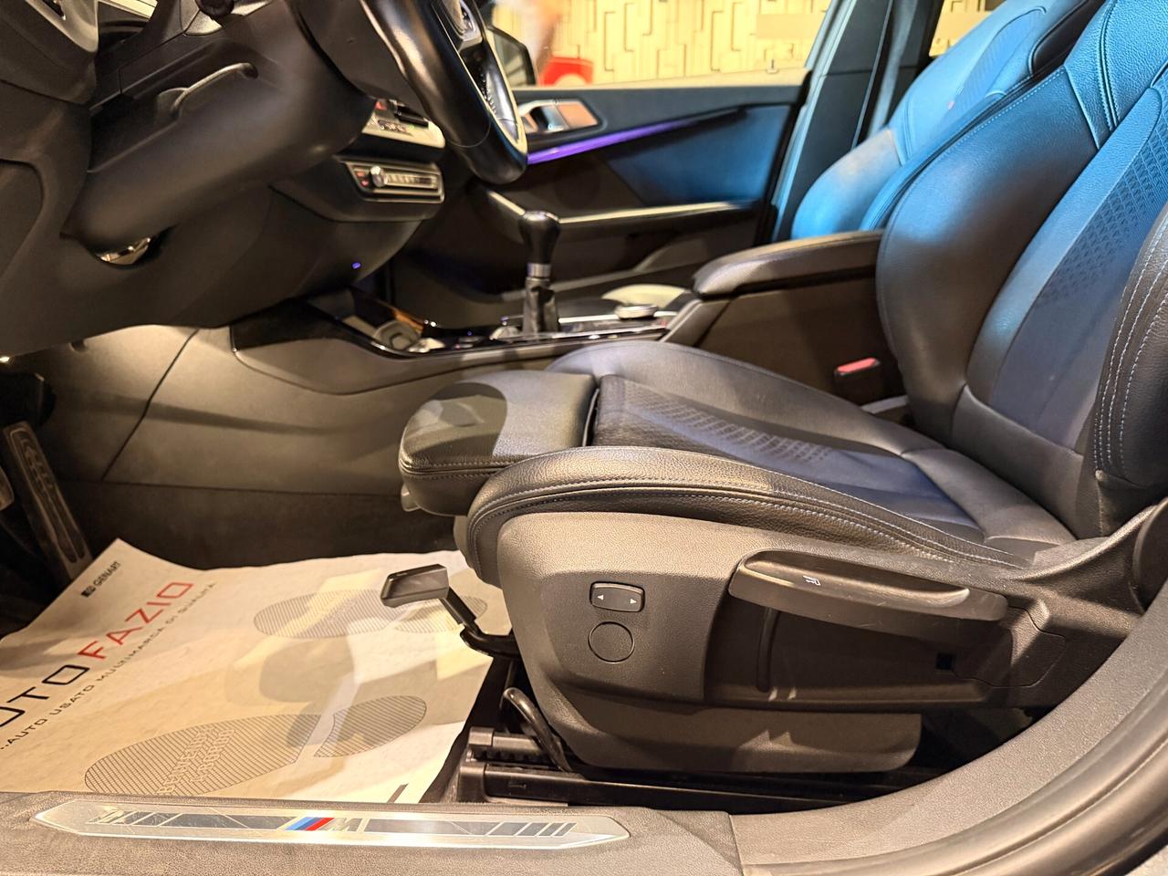 Bmw 118 118d 5p. Msport