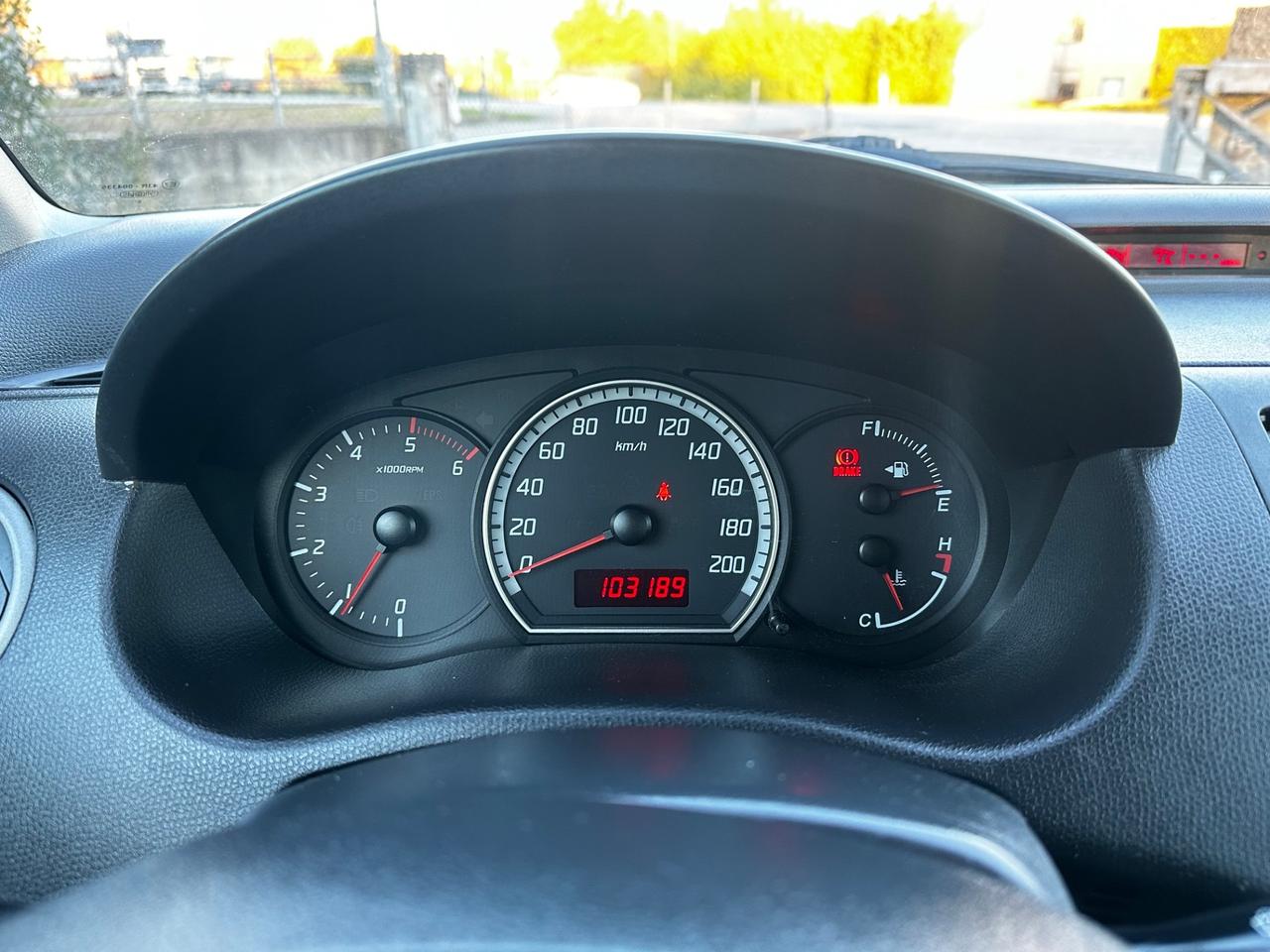 Suzuki Swift 1.3 DDiS 5p. GLX 103000 KM